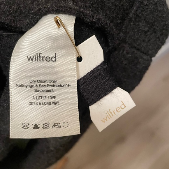 Wilfred 100% Merino Wool Jacket with pockets - Picture 9 of 12